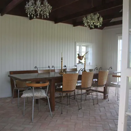 Teglgaarden Bed & Breakfast Vindeby (Svendborg)